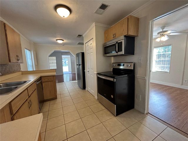 3304 NW 20TH STREET, Gainesville, FL 32605