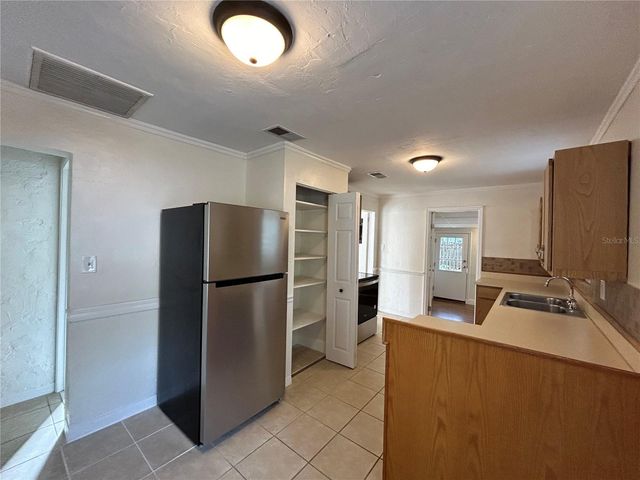 3304 NW 20TH STREET, Gainesville, FL 32605