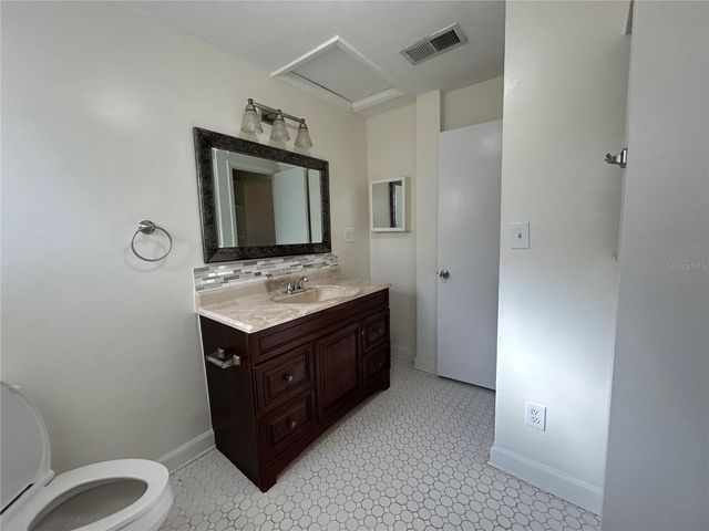 3304 NW 20TH STREET, Gainesville, FL 32605