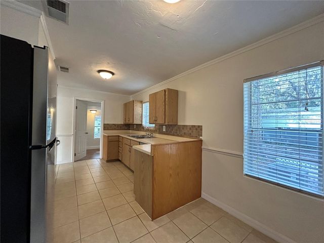3304 NW 20TH STREET, Gainesville, FL 32605