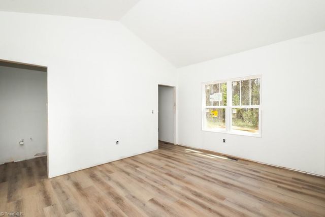 722 Cypress Hill Drive, Eden, NC 27288