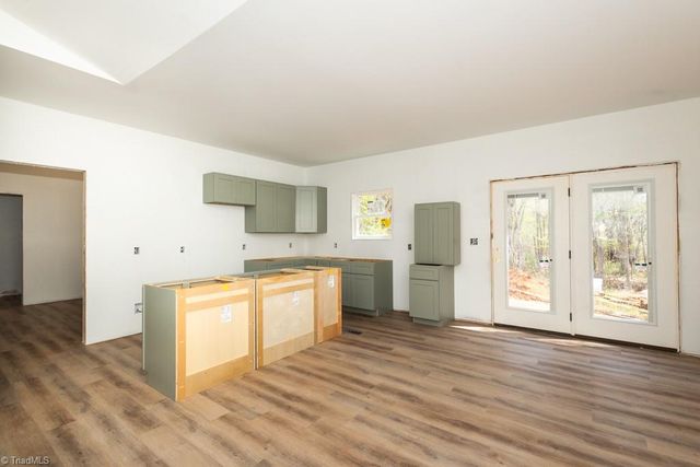 722 Cypress Hill Drive, Eden, NC 27288