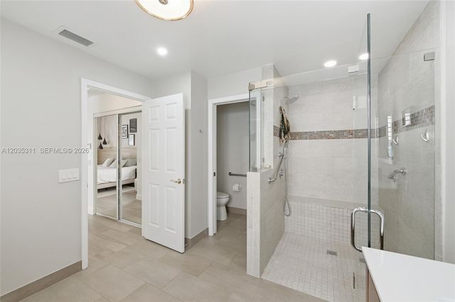 1975 Water Ridge Drive, Weston, FL 33326