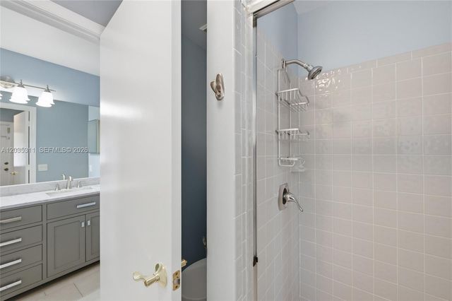 1975 Water Ridge Drive, Weston, FL 33326