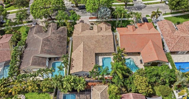 1975 Water Ridge Drive, Weston, FL 33326