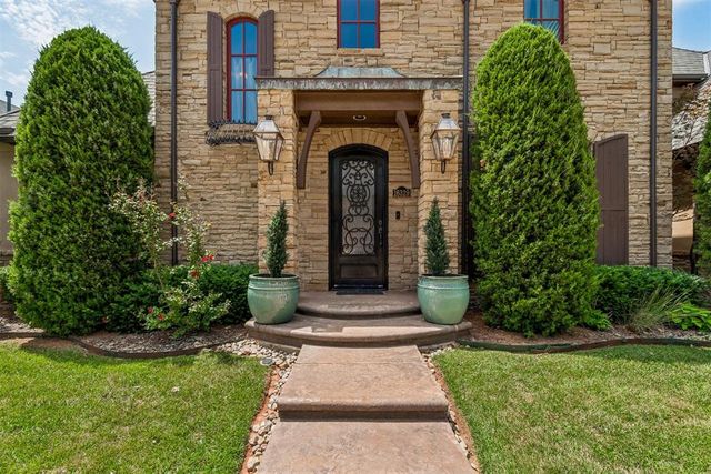 16329 Scotland Way, Edmond, OK 73013