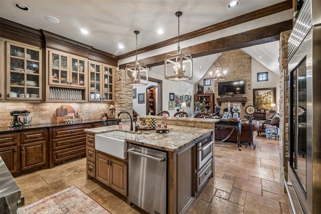 16329 Scotland Way, Edmond, OK 73013