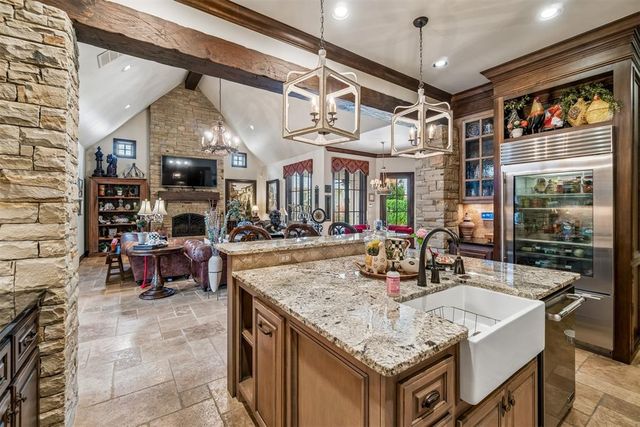 16329 Scotland Way, Edmond, OK 73013