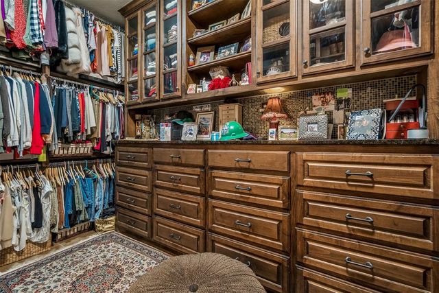 16329 Scotland Way, Edmond, OK 73013