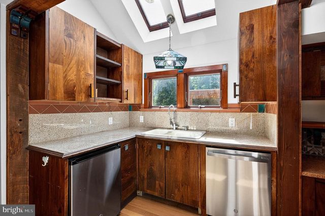 498 PERRINEVILLE, Robbinsville, NJ 08520