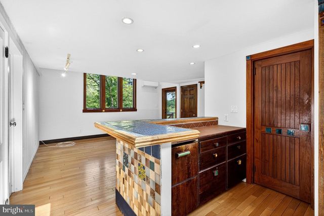 498 PERRINEVILLE, Robbinsville, NJ 08520