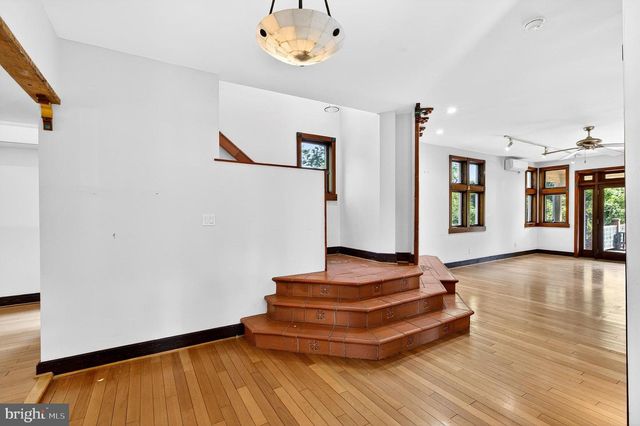 498 PERRINEVILLE, Robbinsville, NJ 08520