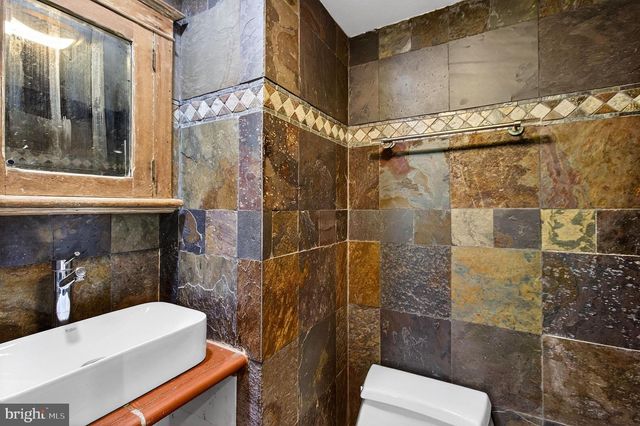498 PERRINEVILLE, Robbinsville, NJ 08520