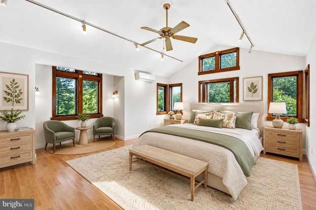 498 PERRINEVILLE, Robbinsville, NJ 08520