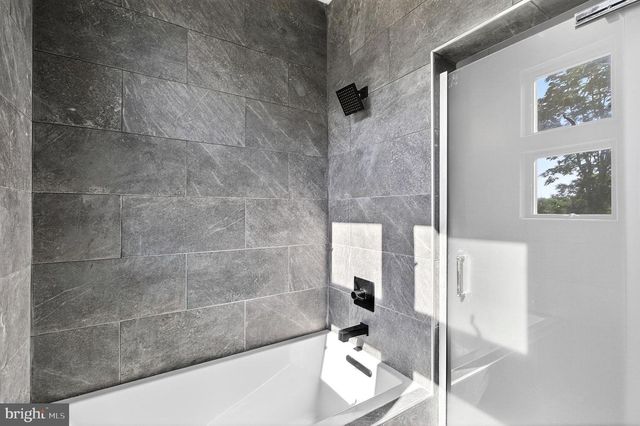 498 PERRINEVILLE, Robbinsville, NJ 08520