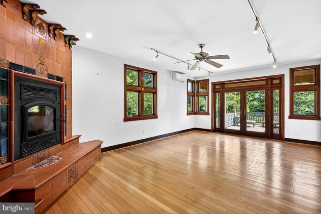 498 PERRINEVILLE, Robbinsville, NJ 08520