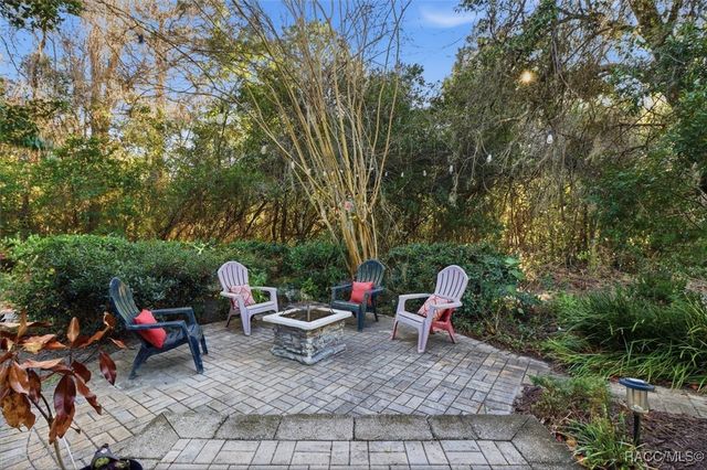 1 Black Cherry Drive, Homosassa, FL 34446