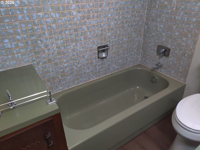 2300 Ne 46TH St, Vancouver, WA 98663