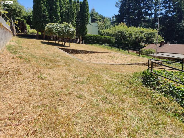 2300 Ne 46TH St, Vancouver, WA 98663