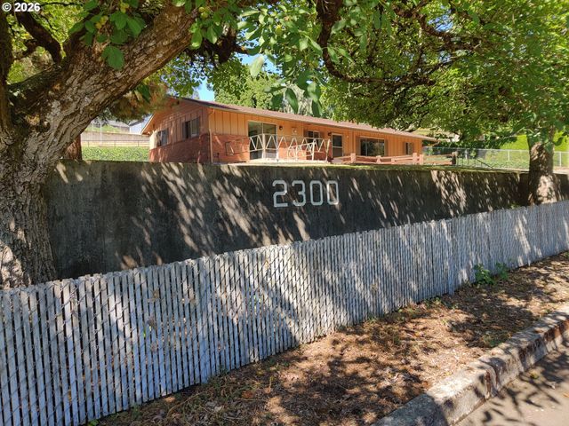 2300 Ne 46TH St, Vancouver, WA 98663
