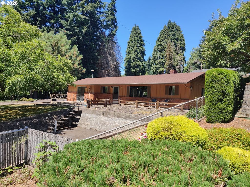 2300 Ne 46TH St, Vancouver, WA 98663