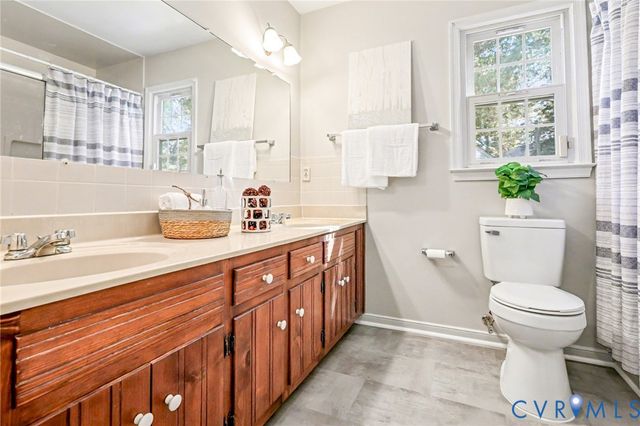 5247 S Prestonwood Ave, Chesterfield, VA 23234