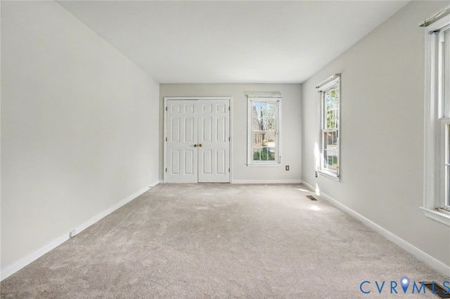5247 S Prestonwood Ave, Chesterfield, VA 23234