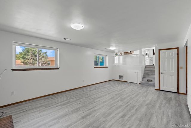 659 S Newark Court, Aurora, CO 80012