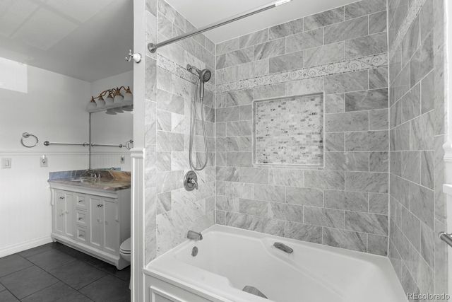 659 S Newark Court, Aurora, CO 80012