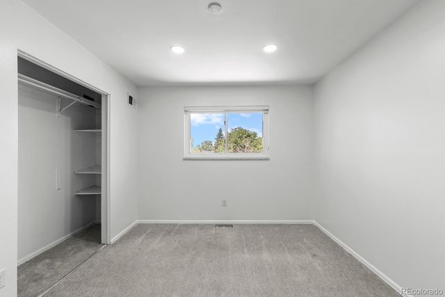659 S Newark Court, Aurora, CO 80012