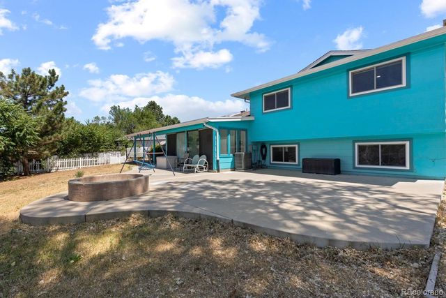 659 S Newark Court, Aurora, CO 80012