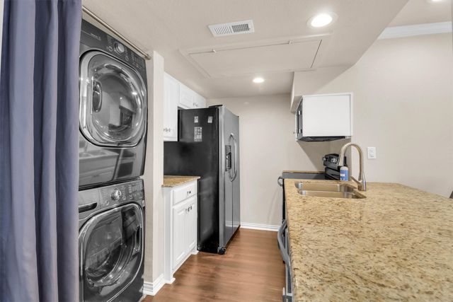 2702 Douglas Avenue 125, Dallas, TX 75219