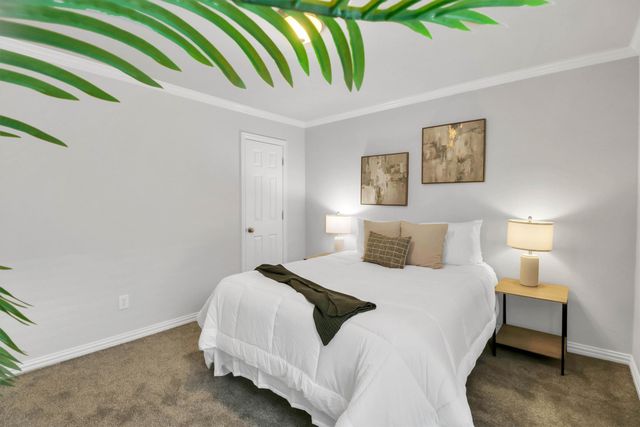 2702 Douglas Avenue 125, Dallas, TX 75219