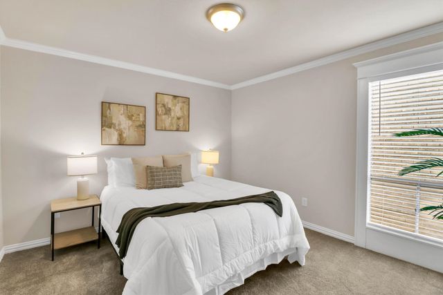 2702 Douglas Avenue 125, Dallas, TX 75219