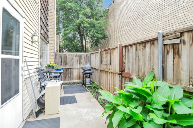 2702 Douglas Avenue 125, Dallas, TX 75219