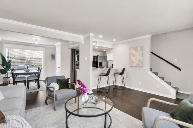 2702 Douglas Avenue 125, Dallas, TX 75219