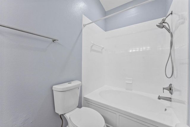 11513 DECLARATION DRIVE, Tampa, FL 33635