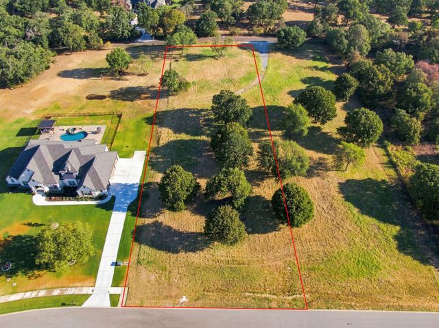 4101 Highland Oaks Lane, Cleburne, TX 76031