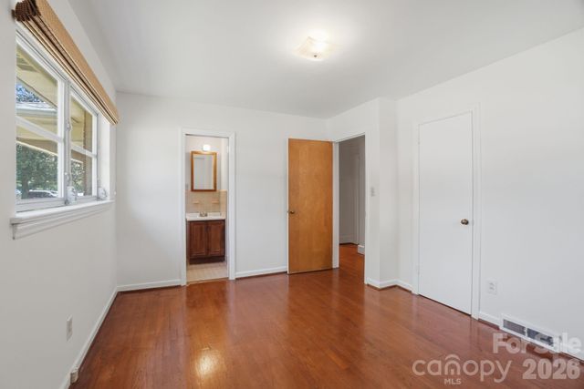 722 Seneca Place, Charlotte, NC 28210