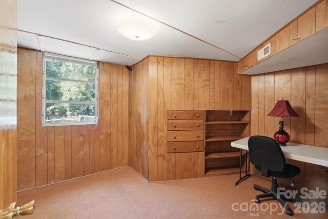 722 Seneca Place, Charlotte, NC 28210