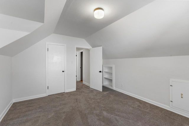 1919 E Norwich AVENUE, Saint Francis, WI 53235