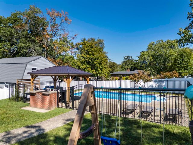 849 Main Street, Barboursville, WV 25504