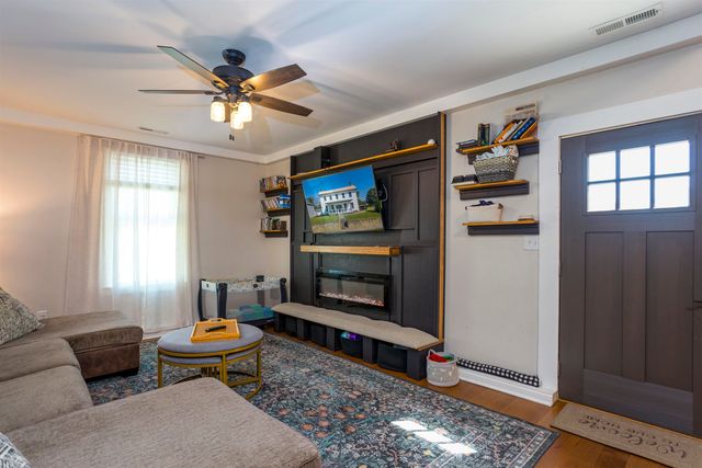 849 Main Street, Barboursville, WV 25504