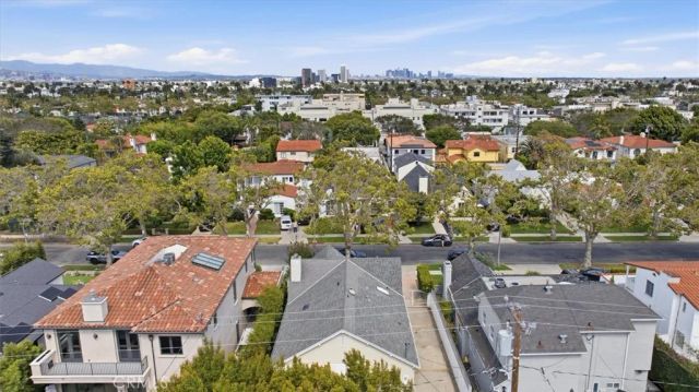 317 S Canon Drive, Beverly Hills, CA 90212