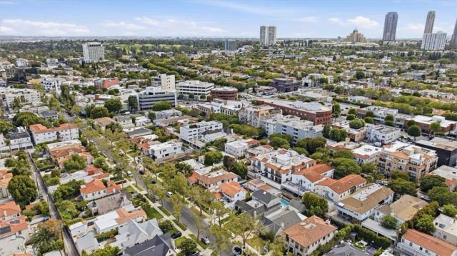 317 S Canon Drive, Beverly Hills, CA 90212