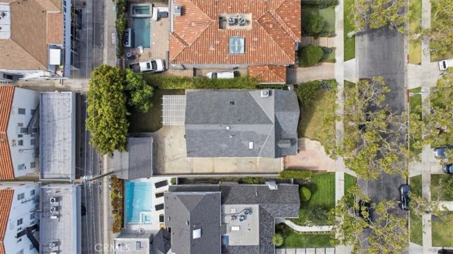 317 S Canon Drive, Beverly Hills, CA 90212