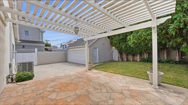 317 S Canon Drive, Beverly Hills, CA 90212