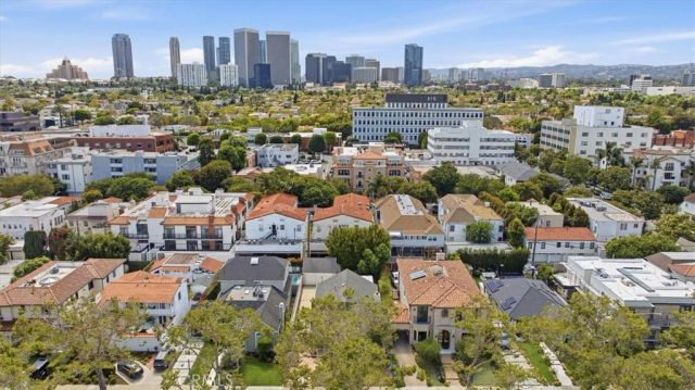 317 S Canon Drive, Beverly Hills, CA 90212