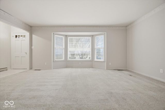 1576 Crest Drive, Shelbyville, IN 46176