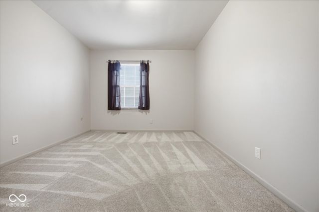 1576 Crest Drive, Shelbyville, IN 46176